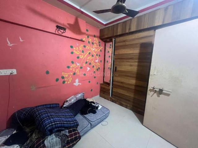 1 BHK Apartment in Kandivali West for resale Mumbai. The reference number is 20962853