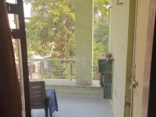 1 BHK Apartment in Kankaria for resale Ahmedabad. The reference number is 21264741