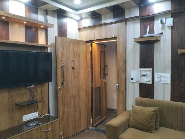 1 BHK Apartment in Karampura for rent New Delhi. The reference number is 20138496