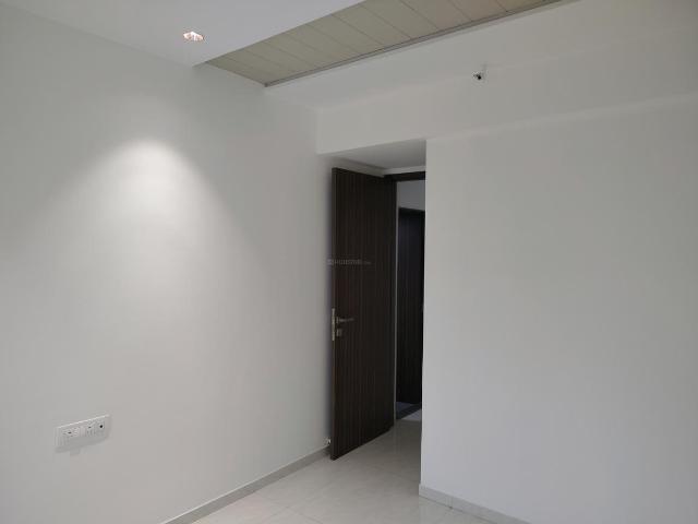 1 BHK Apartment in Kasarvadavali for rent Thane. The reference number is 7616116