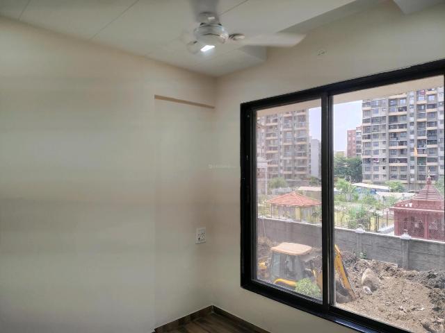 1 BHK Apartment in Kasarvadavali for rent Thane. The reference number is 8109456