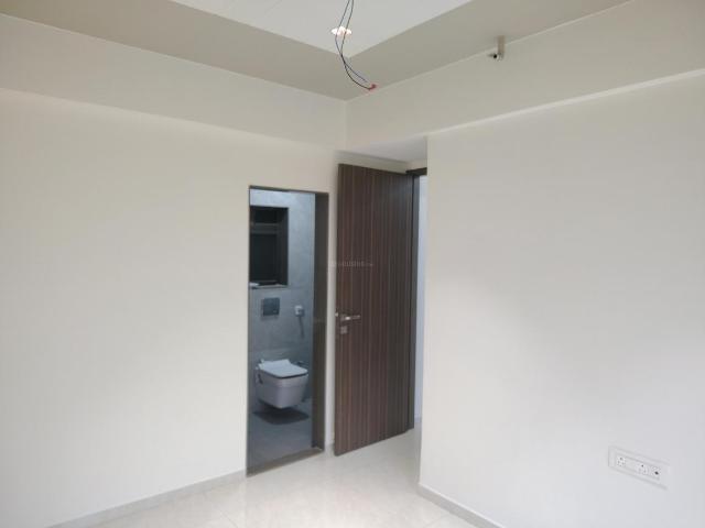 1 BHK Apartment in Kasarvadavali for rent Thane. The reference number is 18909961