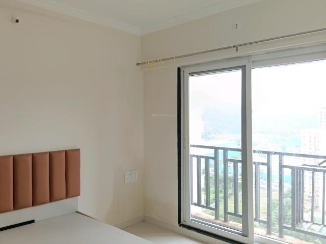 1 BHK Apartment in Kasarvadavali for rent Thane. The reference number is 19365159