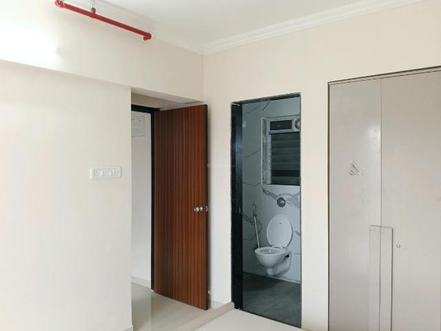 1 BHK Apartment in Kasarvadavali for rent Thane. The reference number is 19365531