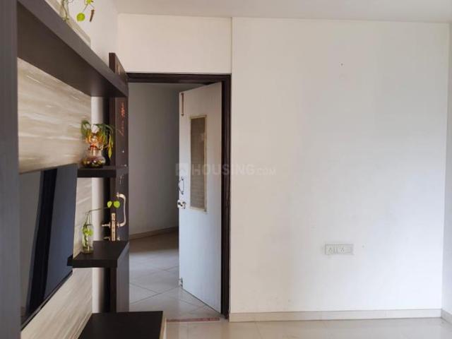 1 BHK Apartment in Kasarvadavali for rent Thane. The reference number is 19771966