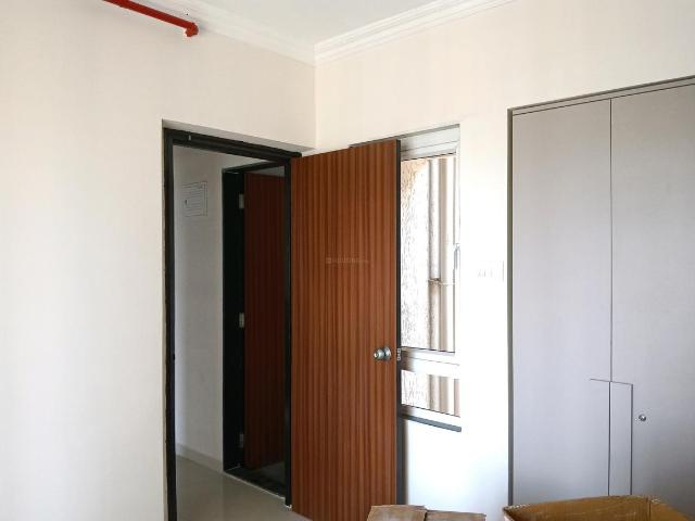 1 BHK Apartment in Kasarvadavali for rent Thane. The reference number is 19808360