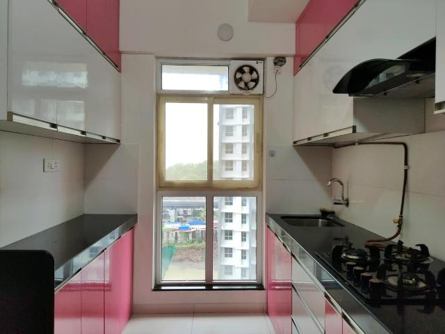 1 BHK Apartment in Kasarvadavali for rent Thane. The reference number is 20613148