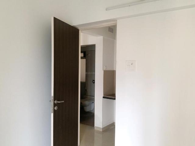 1 BHK Apartment in Kasarvadavali for rent Thane. The reference number is 20769998