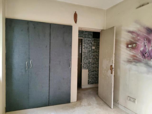 1 BHK Apartment in Kasarvadavali for rent Thane. The reference number is 20856248