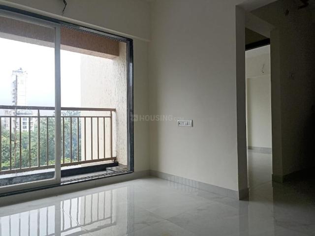 1 BHK Apartment in Kasarvadavali for rent Thane. The reference number is 20810214