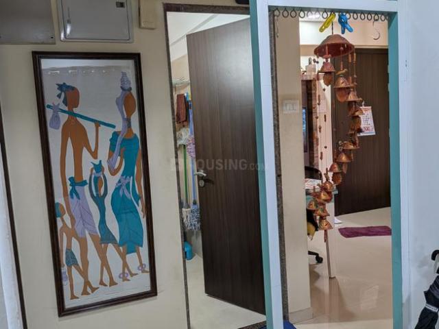 1 BHK Apartment in Kasarvadavali for rent Thane. The reference number is 20924686
