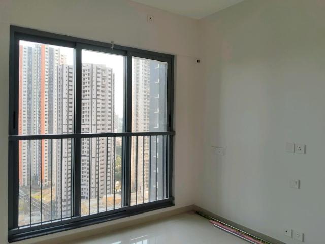 1 BHK Apartment in Kasarvadavali for rent Thane. The reference number is 21088866