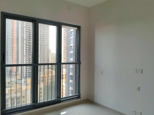 1 BHK Apartment in Kasarvadavali for rent Thane. The reference number is 21089208