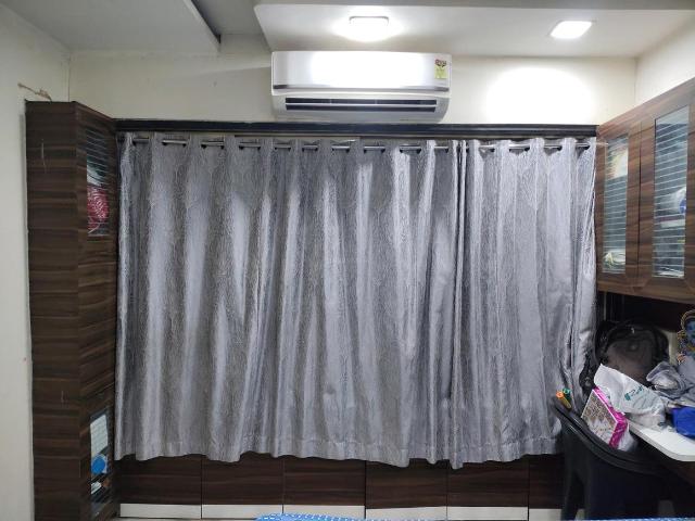1 BHK Apartment in Kasarvadavali for rent Thane. The reference number is 21327760
