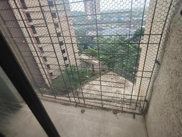 1 BHK Apartment in Kasarvadavali for resale Thane. The reference number is 17958385