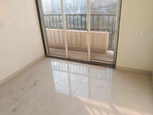 1 BHK Apartment in Kasarvadavali for resale Thane. The reference number is 19069239