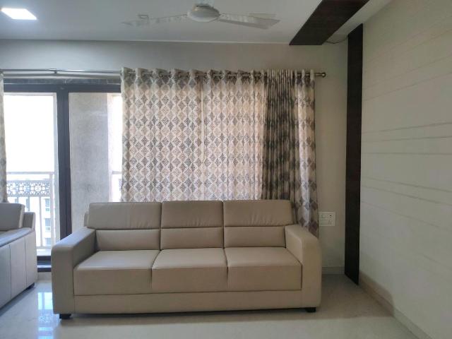 1 BHK Apartment in Kasarvadavali for resale Thane. The reference number is 19570196