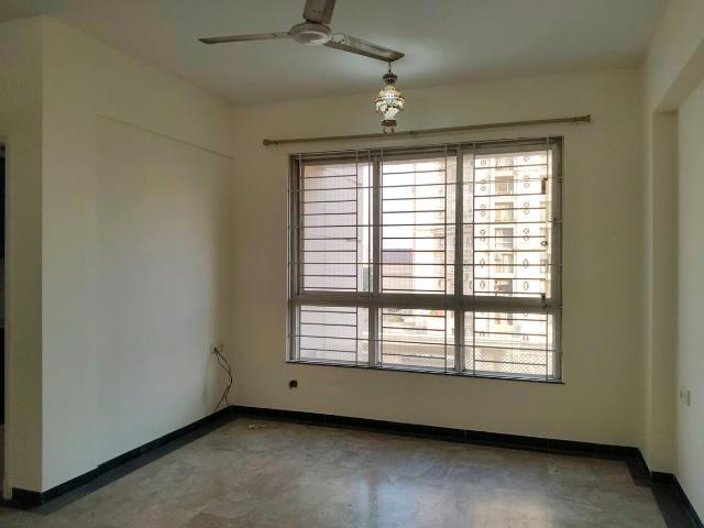 1 BHK Apartment in Kasarvadavali for resale Thane. The reference number is 19780244