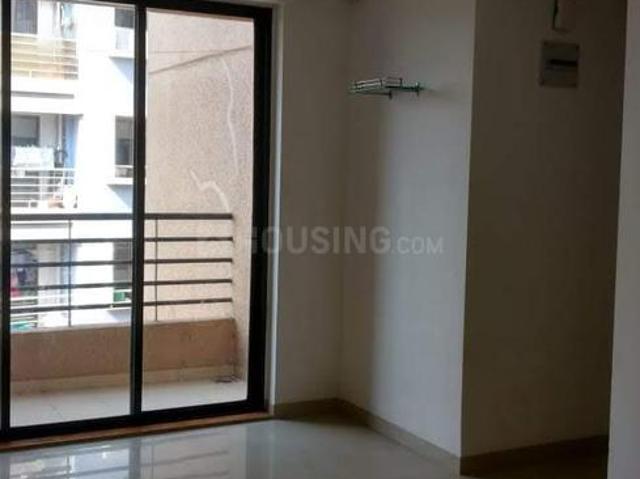 1 BHK Apartment in Kasarvadavali for resale Thane. The reference number is 20103807