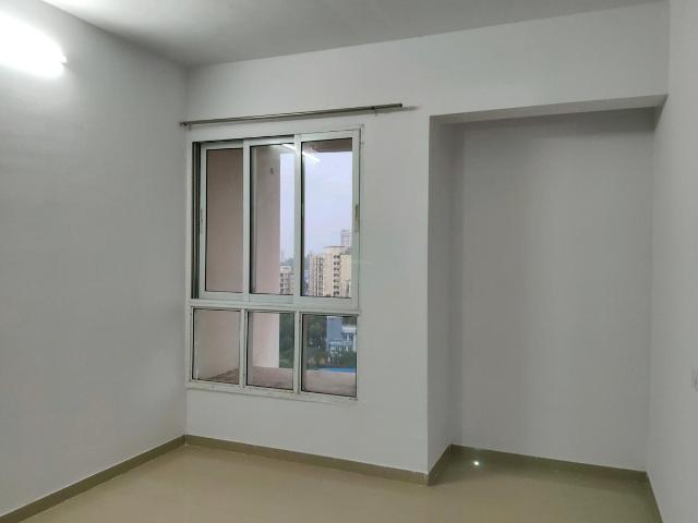 1 BHK Apartment in Kasarvadavali for resale Thane. The reference number is 20676085