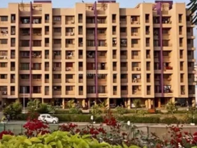 1 BHK Apartment in Kasarvadavali for resale Thane. The reference number is 20676384