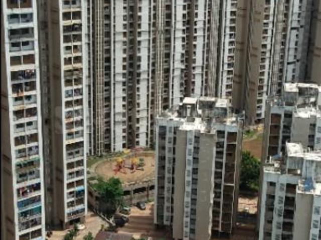 1 BHK Apartment in Kasarvadavali for resale Thane. The reference number is 21178719