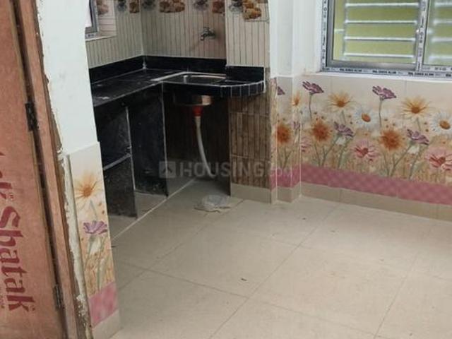 1 BHK Apartment in Keshtopur for rent Kolkata. The reference number is 15173526