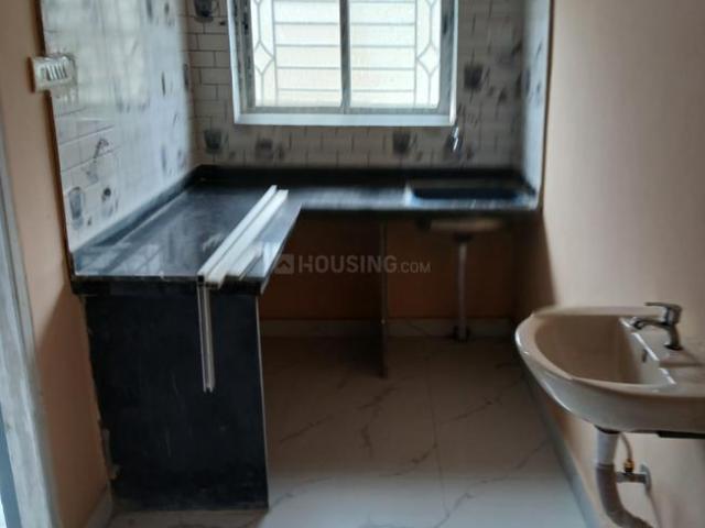 1 BHK Apartment in Keshtopur for rent Kolkata. The reference number is 16511428