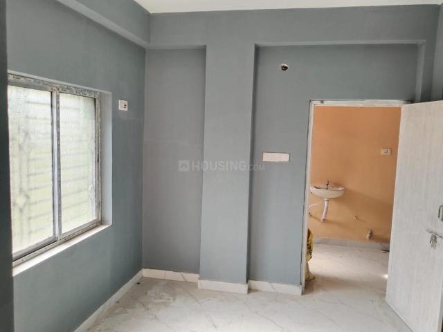1 BHK Apartment in Keshtopur for rent Kolkata. The reference number is 18919624