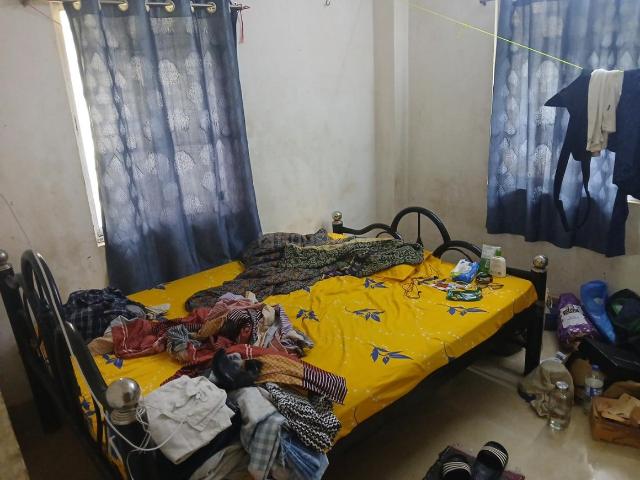 1 BHK Apartment in Keshtopur for rent Kolkata. The reference number is 19560725