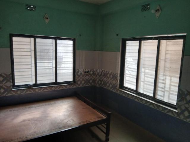 1 BHK Apartment in Keshtopur for rent Kolkata. The reference number is 19231320