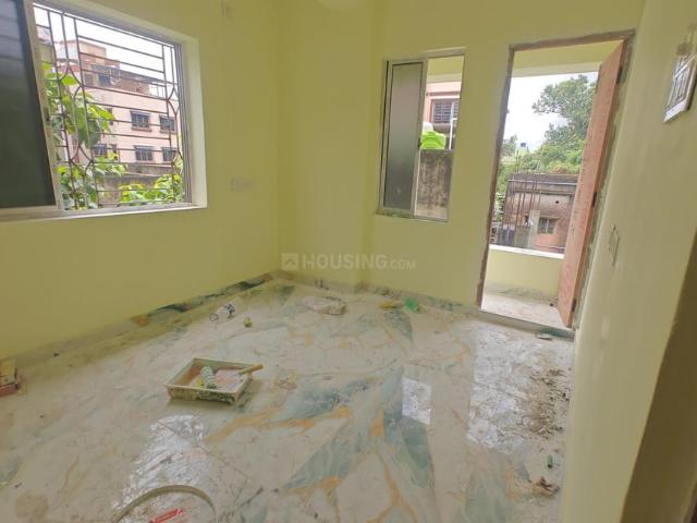 1 BHK Apartment in Keshtopur for rent Kolkata. The reference number is 20751443