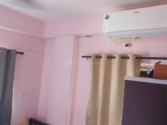 1 BHK Apartment in Keshtopur for rent Kolkata. The reference number is 20335738