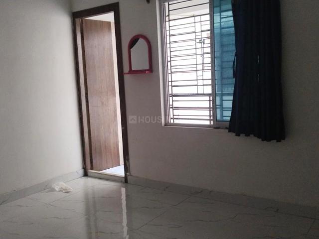 1 BHK Apartment in Keshtopur for rent Kolkata. The reference number is 21025487