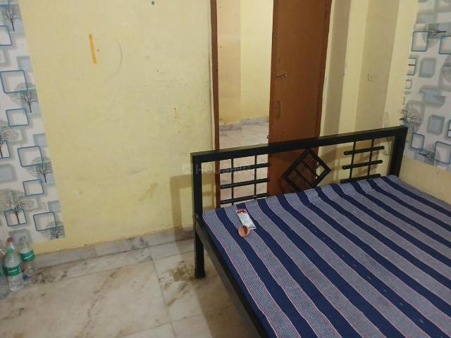 1 BHK Apartment in Keshtopur for rent Kolkata. The reference number is 21115460