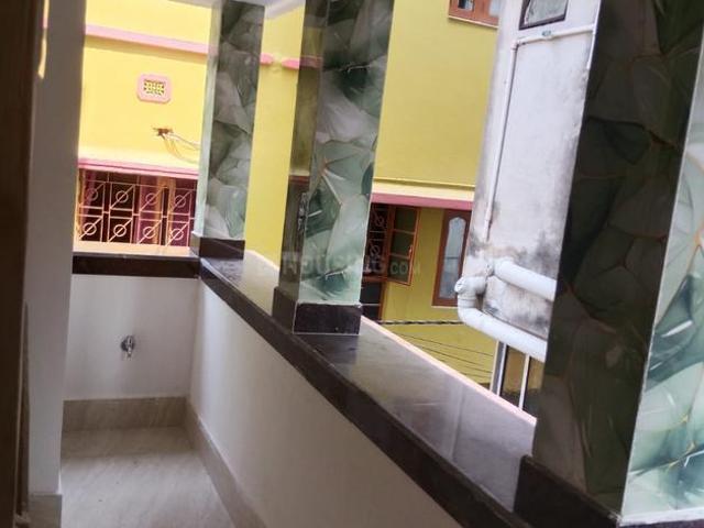 1 BHK Apartment in Keshtopur for rent Kolkata. The reference number is 21119231