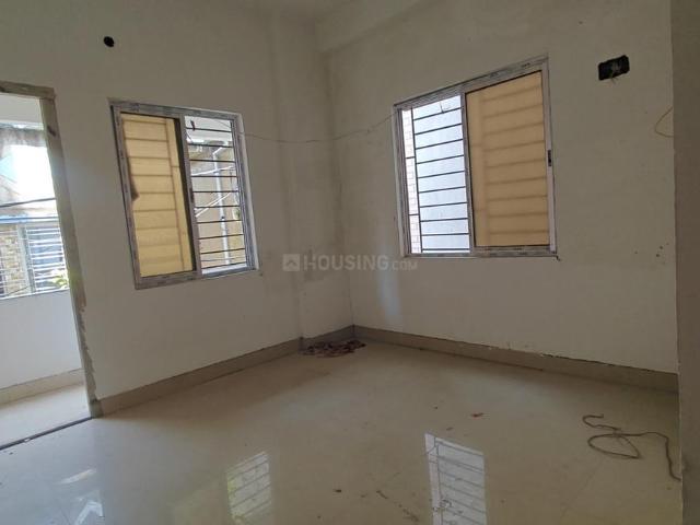 1 BHK Apartment in Keshtopur for rent Kolkata. The reference number is 21157412