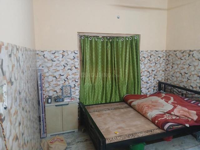 1 BHK Apartment in Keshtopur for rent Kolkata. The reference number is 21379919