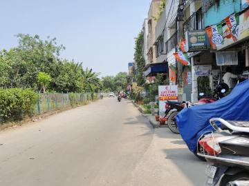 1 BHK Apartment in Keshtopur for resale Kolkata. The reference number is 20067018