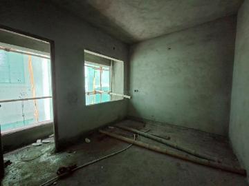 1 BHK Apartment in Keshtopur for resale Kolkata. The reference number is 20184662
