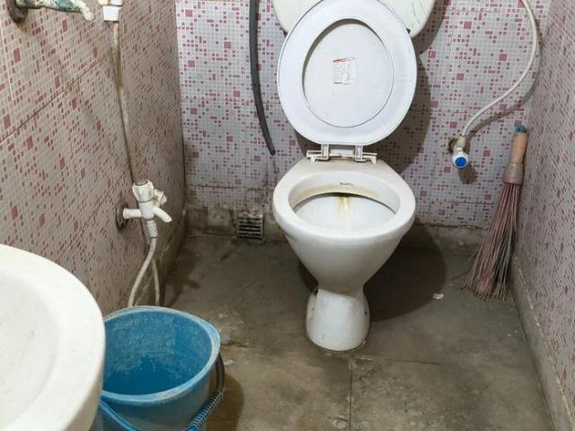 1 BHK Apartment in Keshtopur for resale Kolkata. The reference number is 20422644