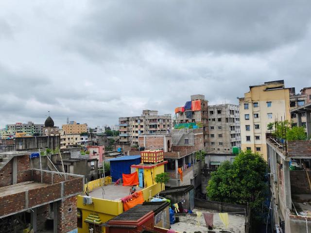 1 BHK Apartment in Keshtopur for resale Kolkata. The reference number is 20752403