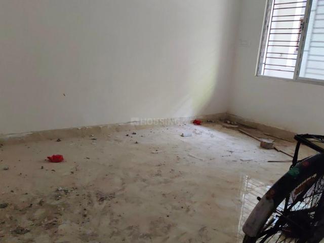 1 BHK Apartment in Keshtopur for resale Kolkata. The reference number is 20700358