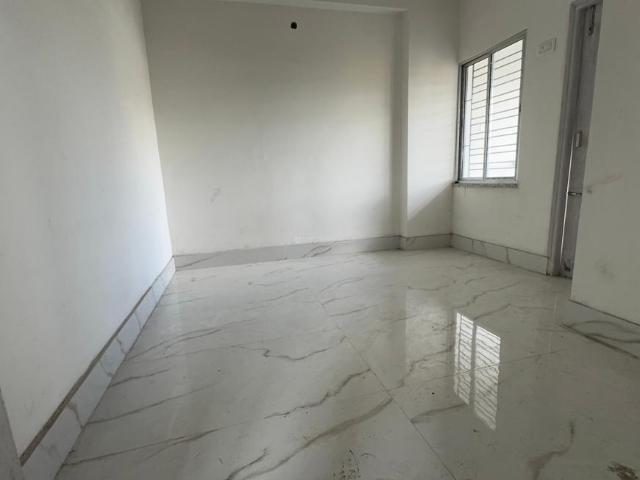 1 BHK Apartment in Keshtopur for resale Kolkata. The reference number is 20976839