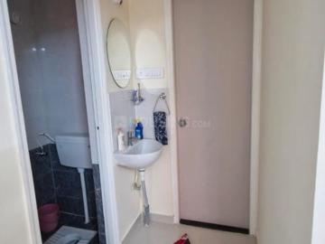 1 BHK Apartment in Khadewadi for rent Pune. The reference number is 20537727
