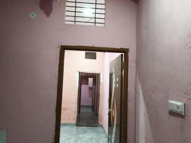 1 BHK Apartment in Khajrana for rent Indore. The reference number is 20370157