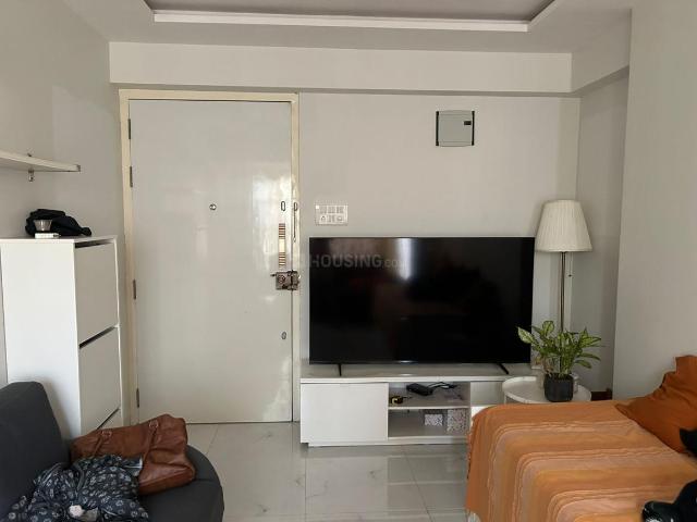 1 BHK Apartment in Khar West for rent Mumbai. The reference number is 20973628