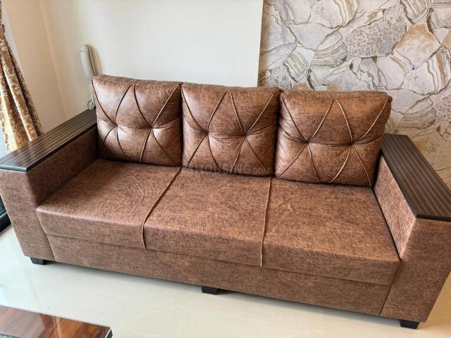1 BHK Apartment in Kharadi for rent Pune. The reference number is 16617871
