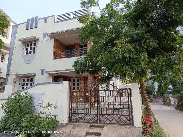 1 BHK Apartment in Kudasan for rent Gandhinagar. The reference number is 20638364