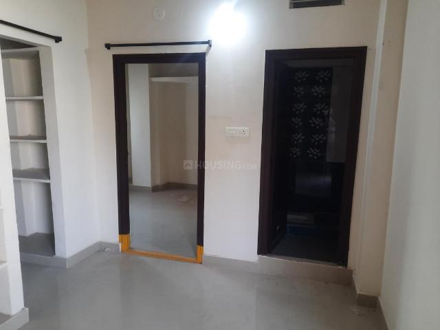 1 BHK Apartment in Kukatpally for rent Hyderabad. The reference number is 21285622
